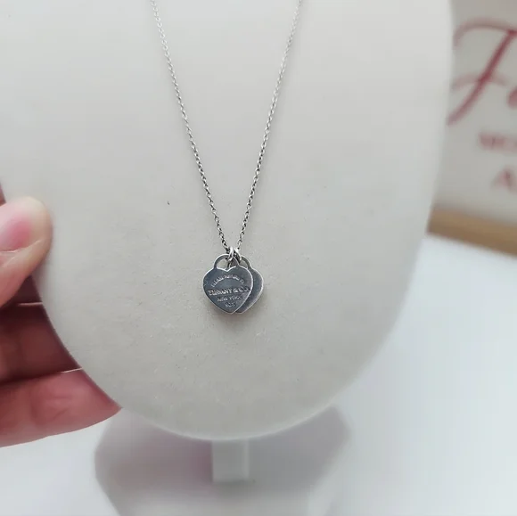Authentic Tiffany And Co Mini Heart Necklase - Picture 7 of 10